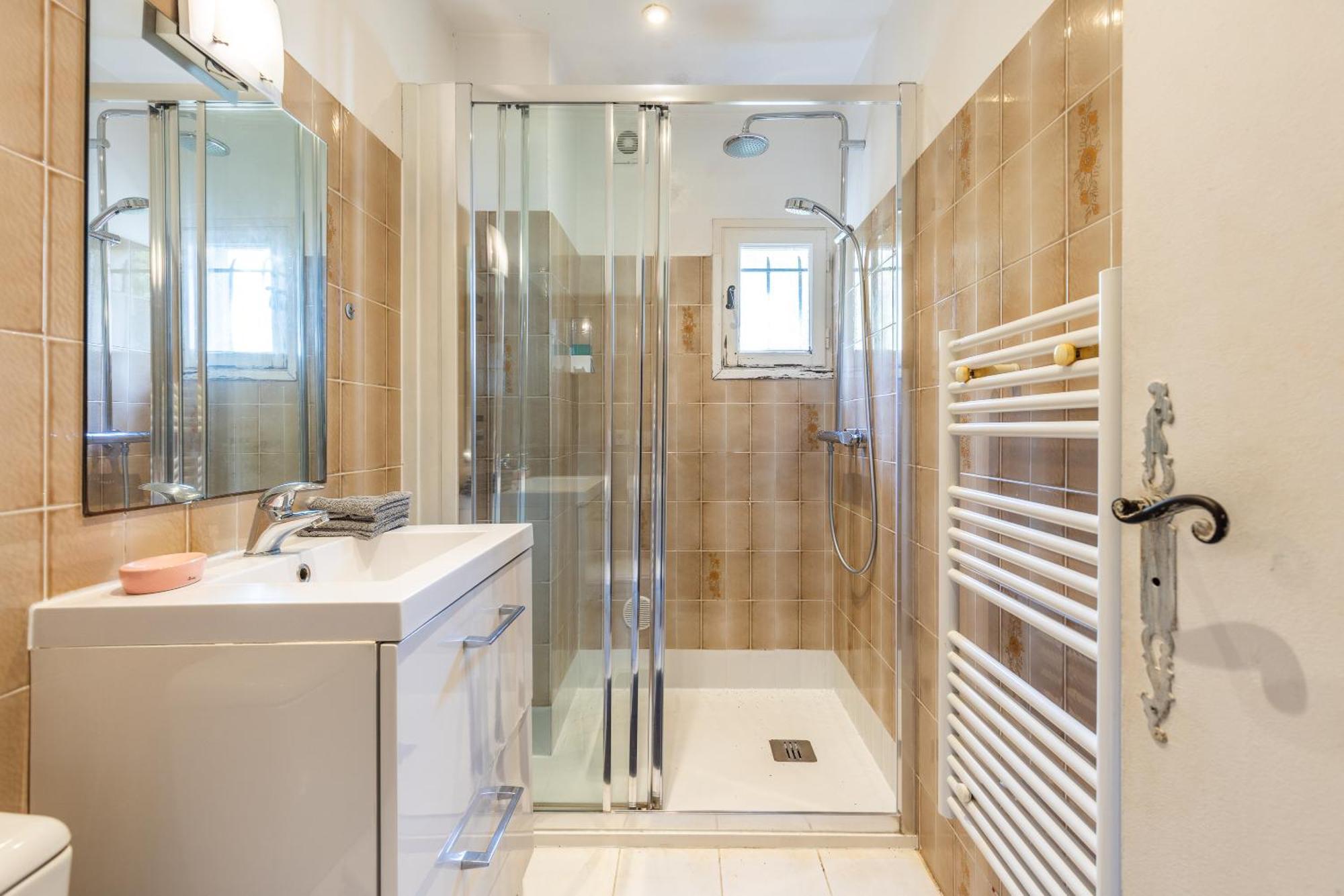 Lb Vacation Rentals I Charming Little Bucolic House 5-Min From City 摩昂萨图 外观 照片