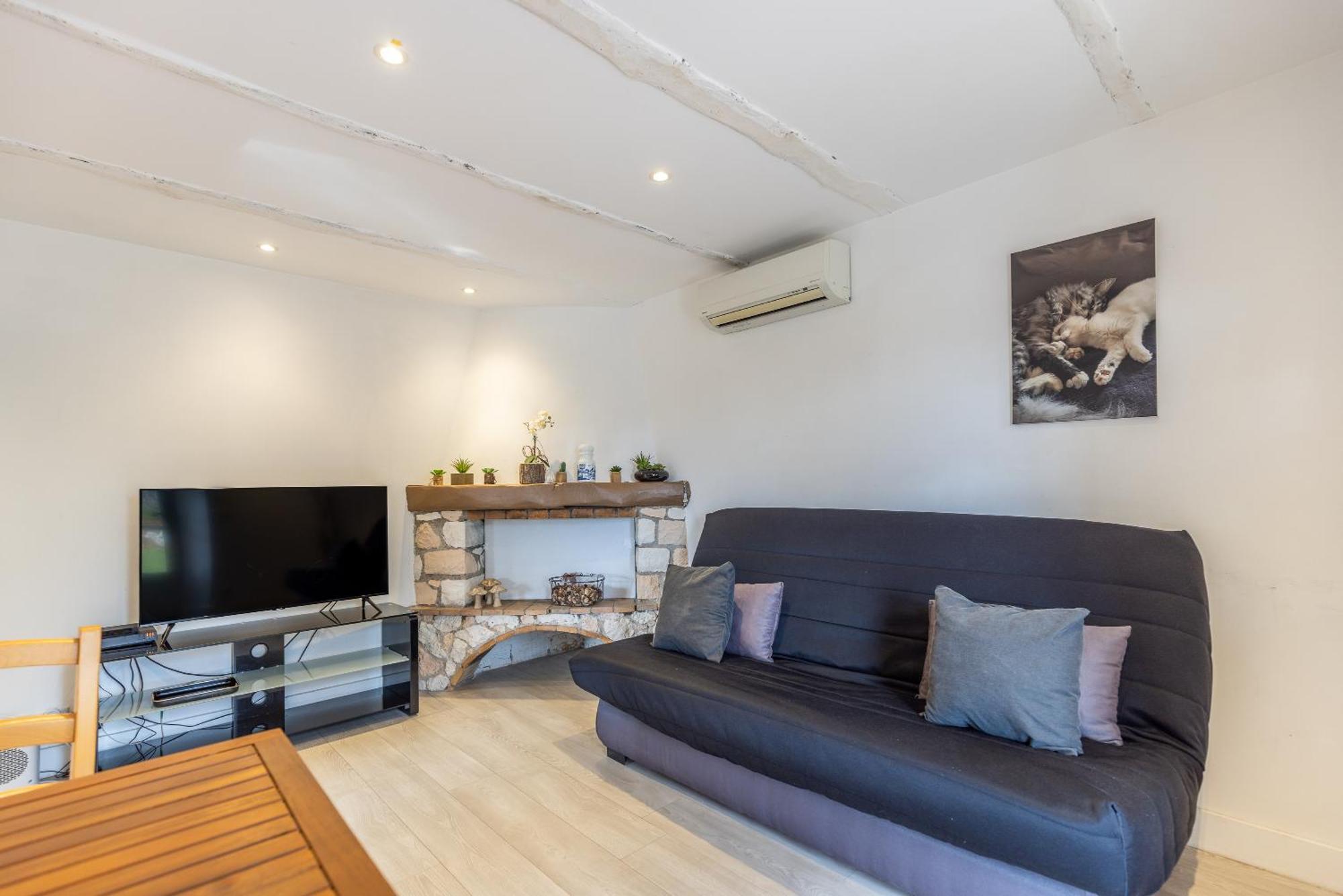 Lb Vacation Rentals I Charming Little Bucolic House 5-Min From City 摩昂萨图 外观 照片
