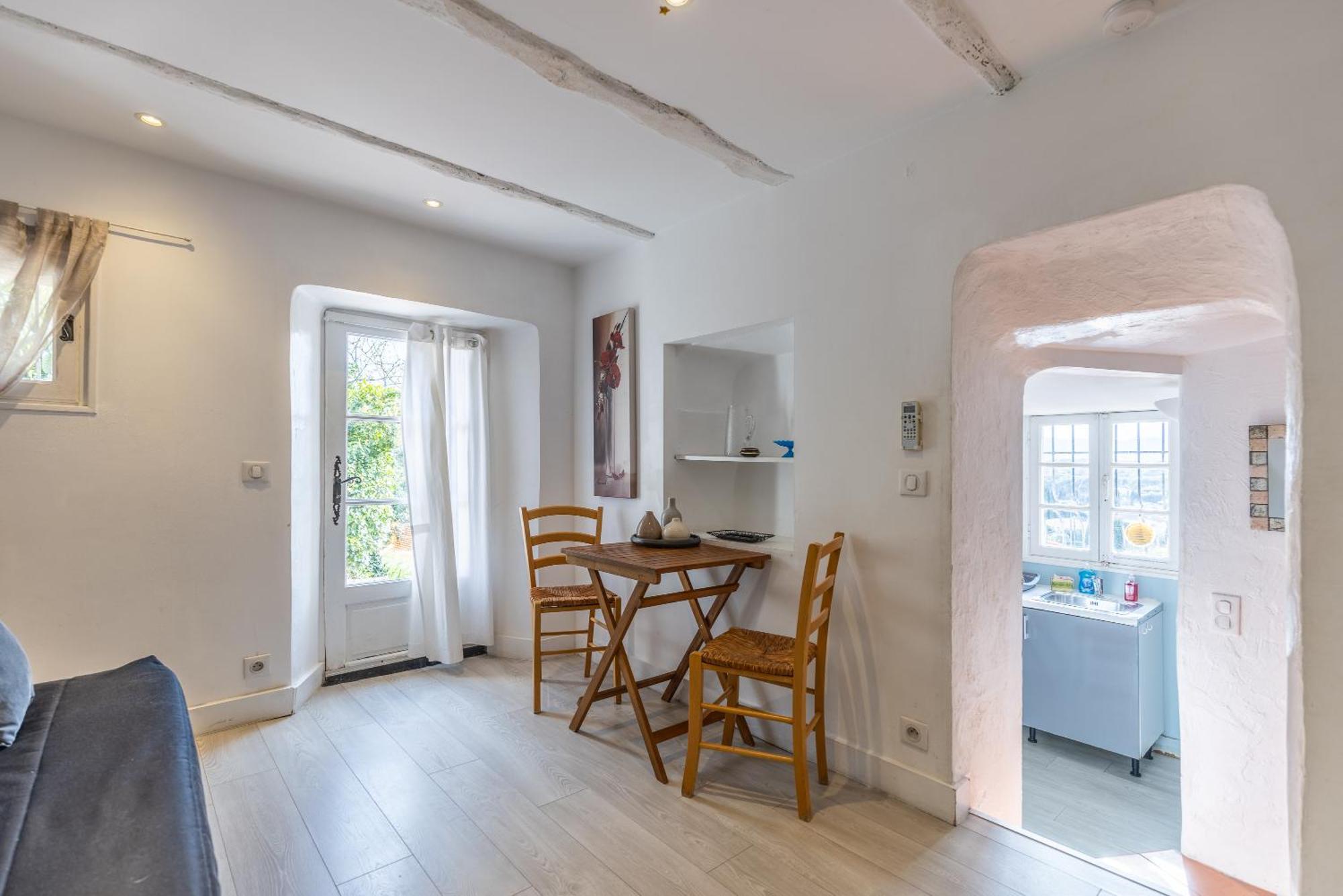 Lb Vacation Rentals I Charming Little Bucolic House 5-Min From City 摩昂萨图 外观 照片